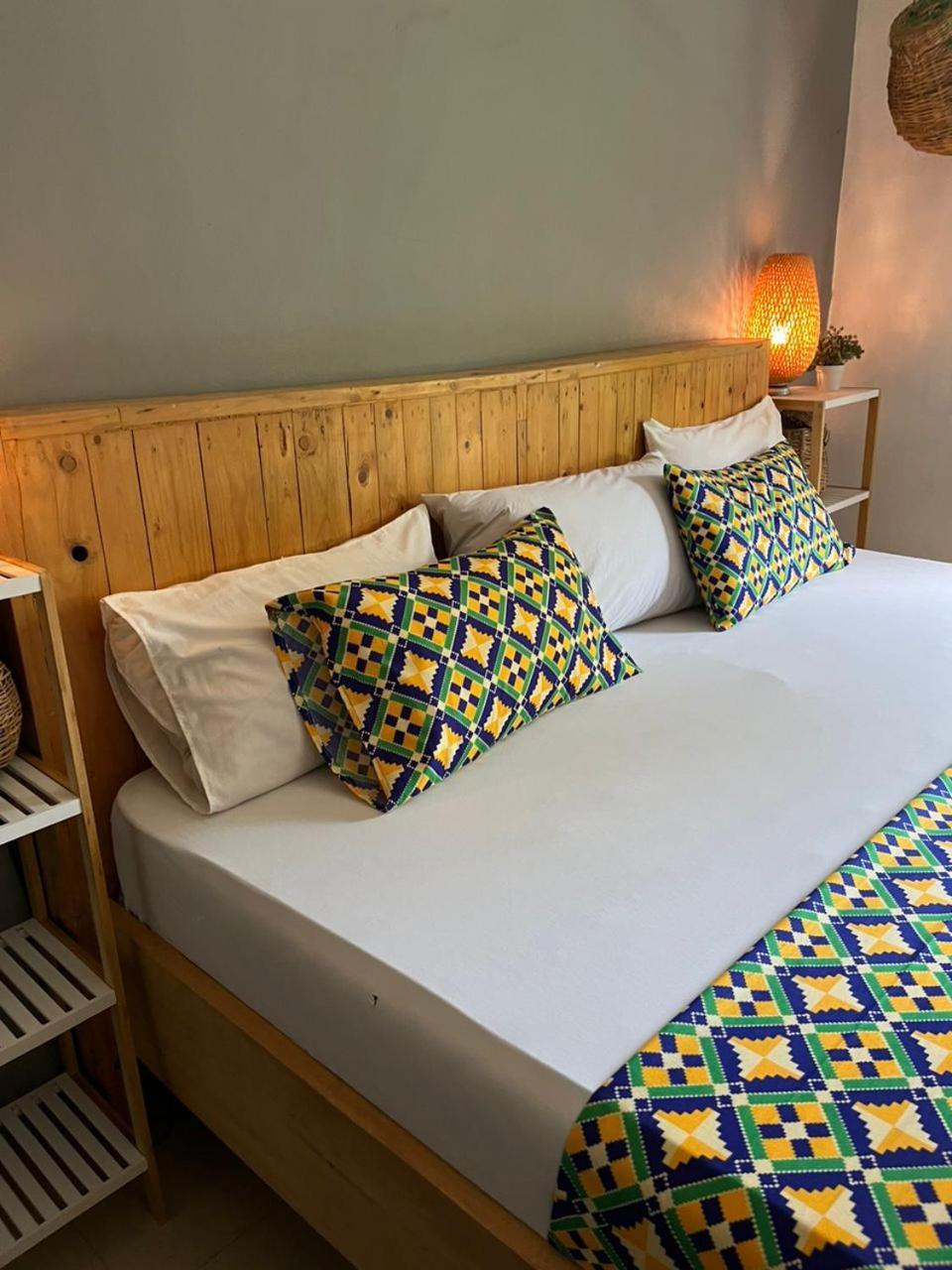 African Treasure Beach Resort Kokrobite Kültér fotó