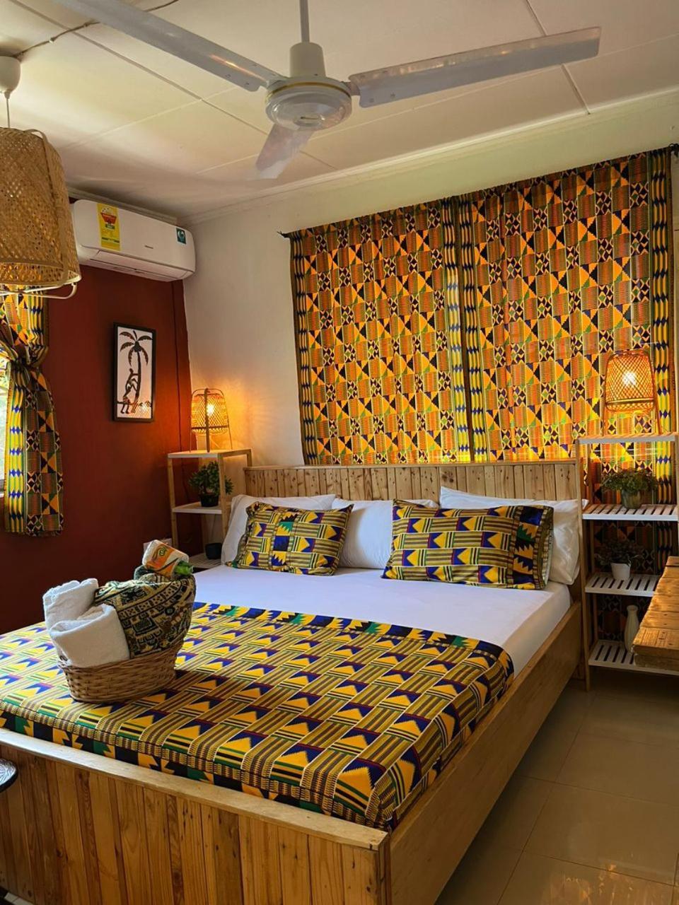 African Treasure Beach Resort Kokrobite Kültér fotó