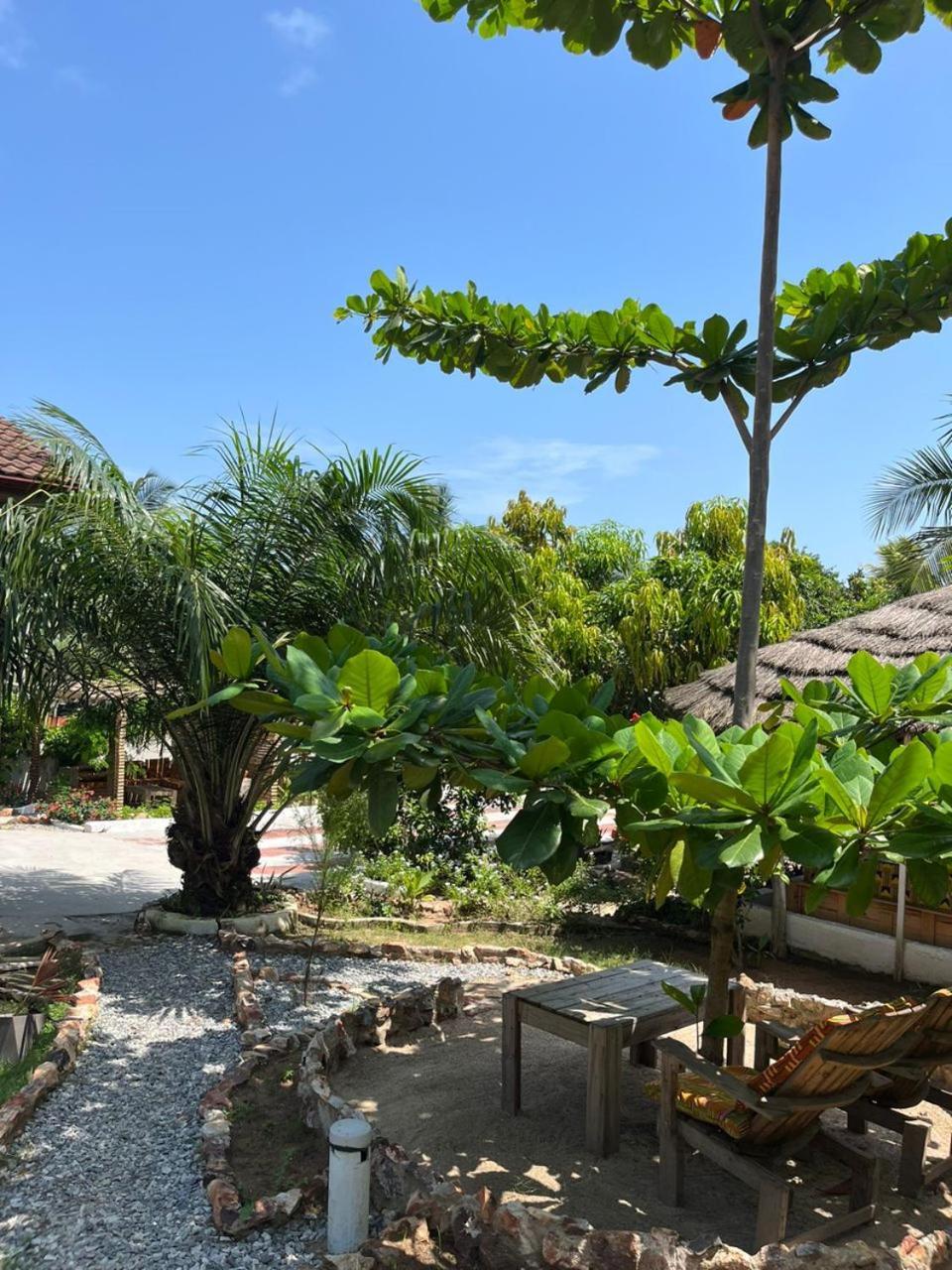 African Treasure Beach Resort Kokrobite Kültér fotó