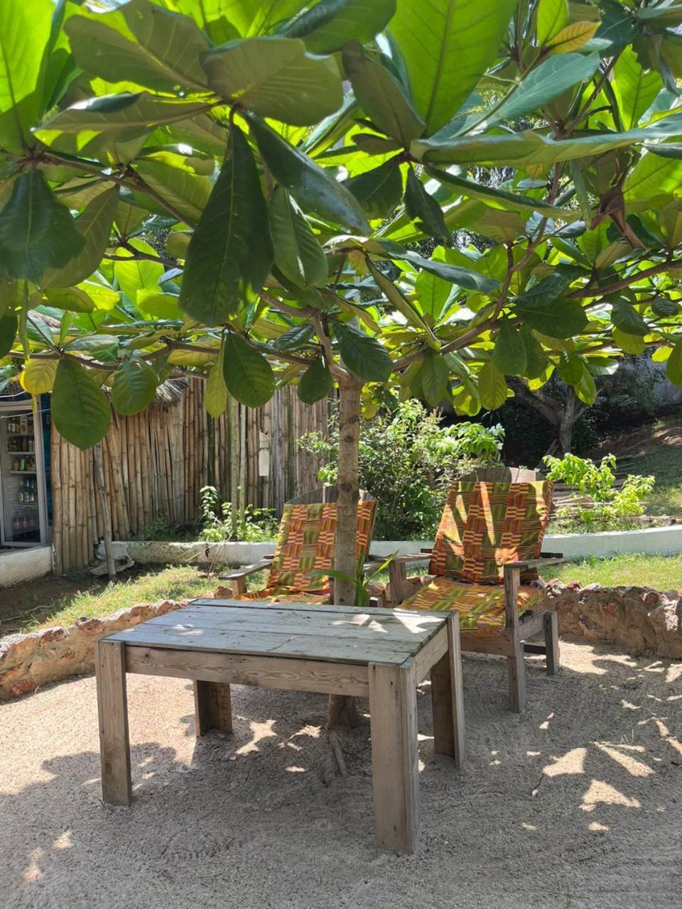 African Treasure Beach Resort Kokrobite Kültér fotó