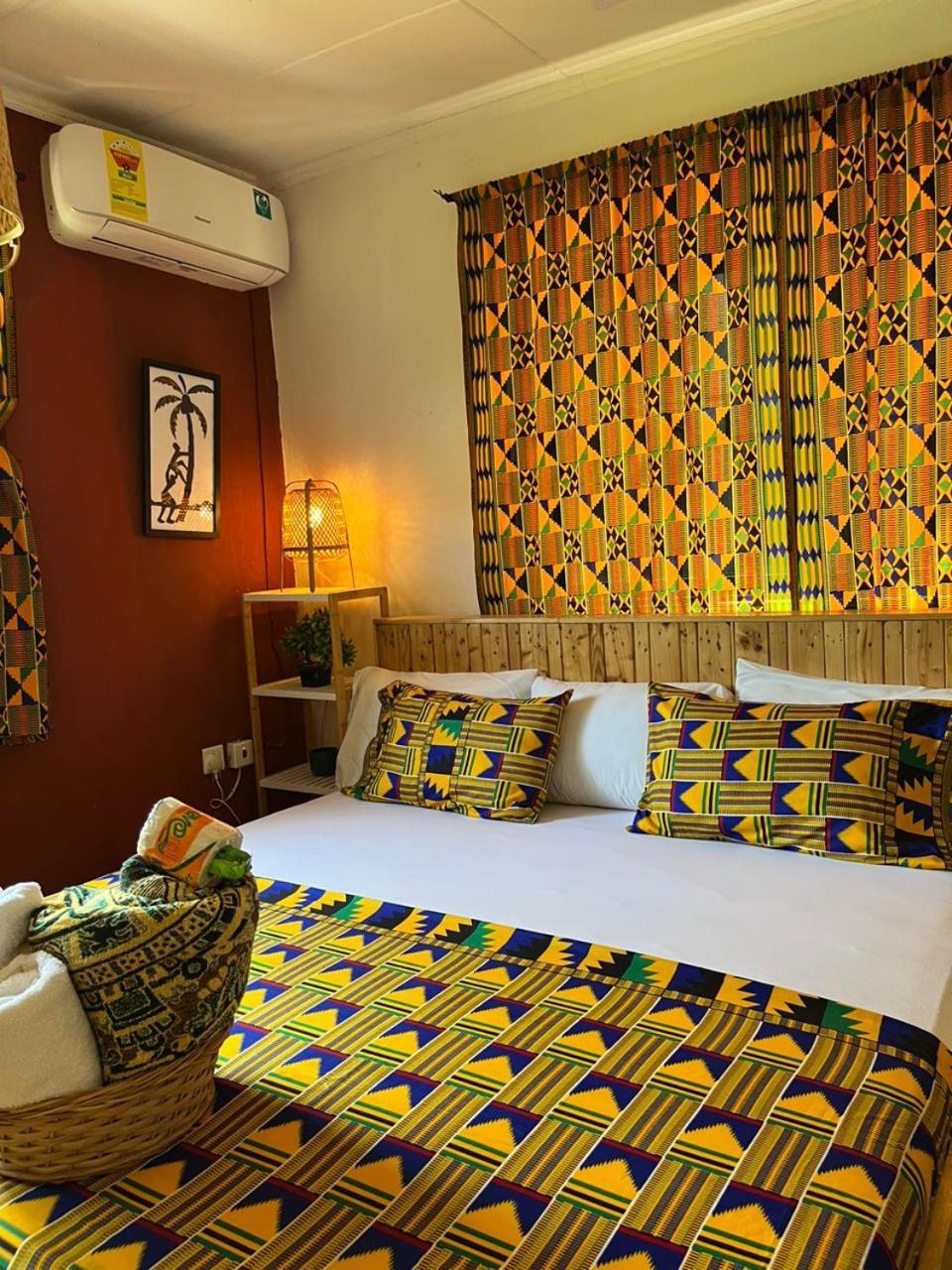 African Treasure Beach Resort Kokrobite Kültér fotó