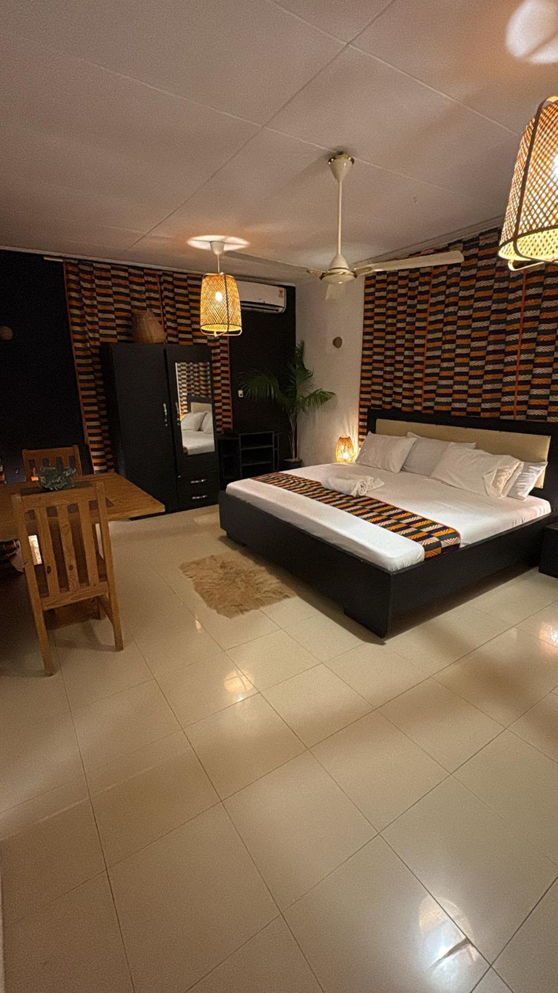 African Treasure Beach Resort Kokrobite Kültér fotó